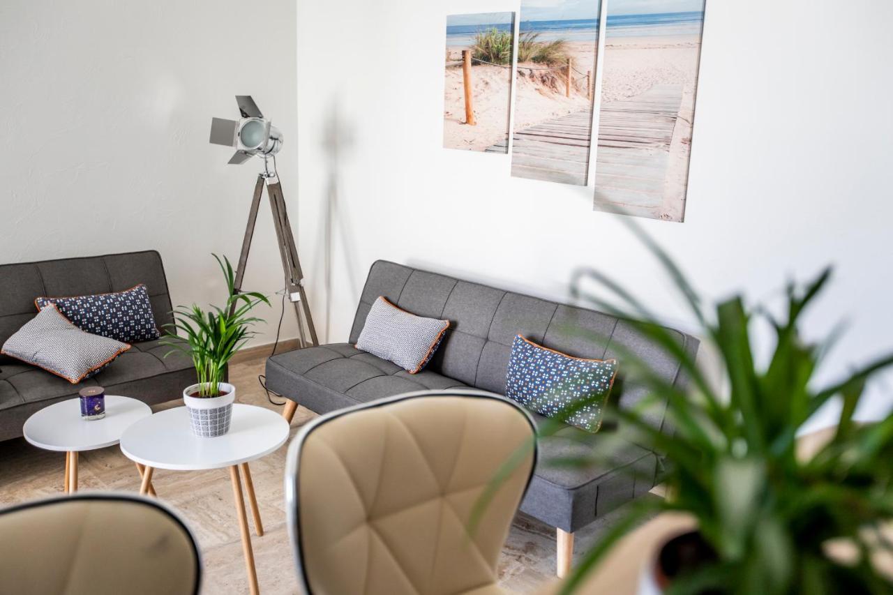 ++++ Renovated Cosy 50M2 Sunny Flat / Balcony / Close To Beach And To The Palais Des Festivals ++++ Cannes Exterior photo